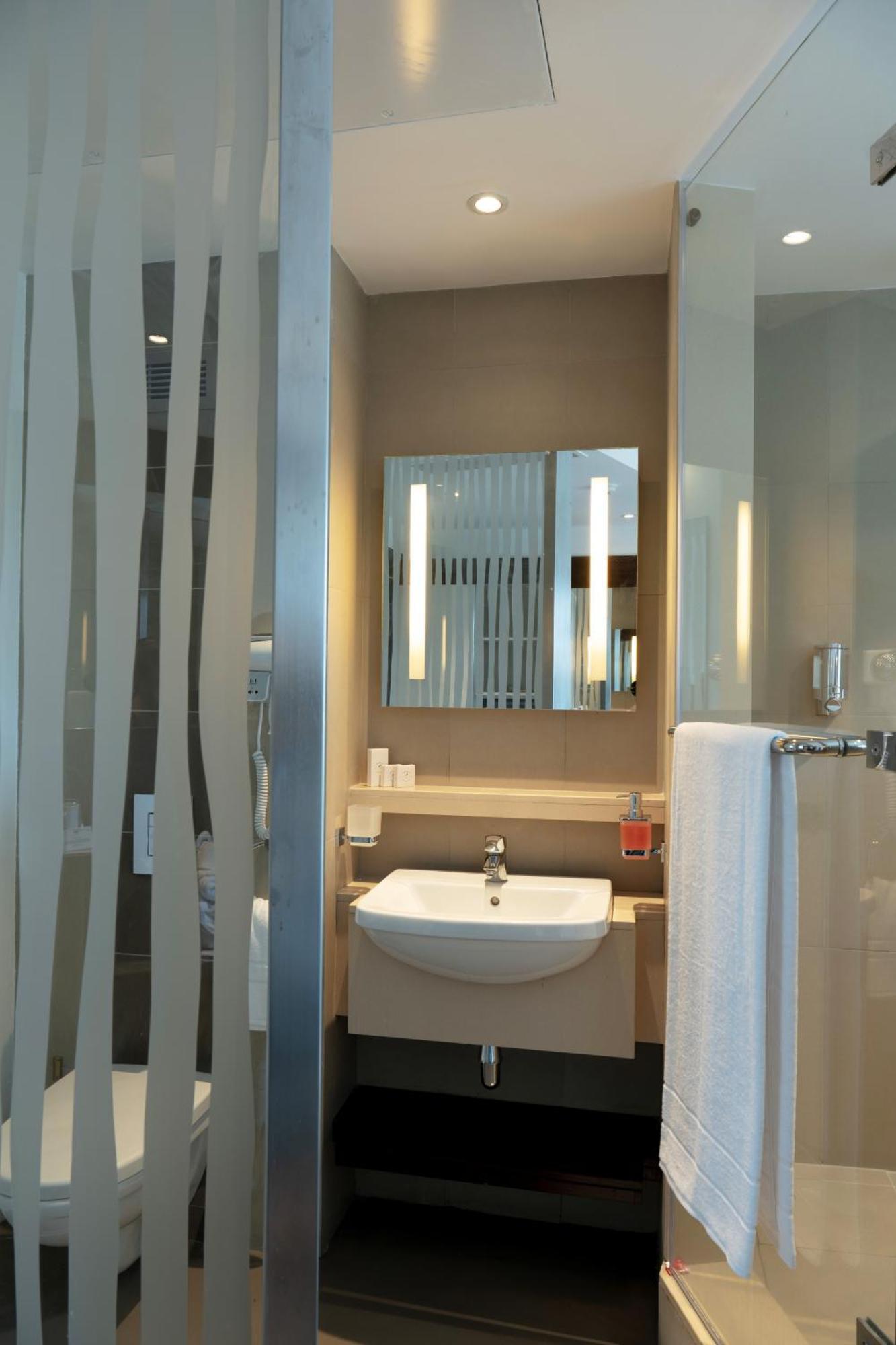 Hotel Voila Bagatelle 3*
